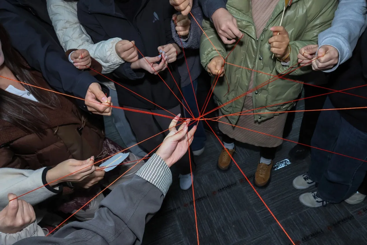 Interactive games Interactive games